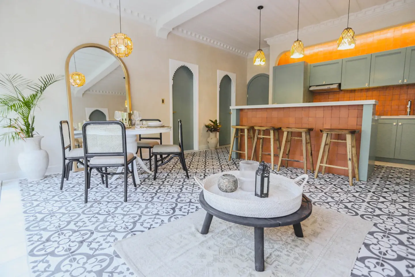 Mexico real estate design trends - bold colors and shapes